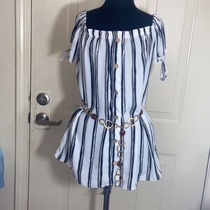 H&M Women Blouse Size M L Apparently Belt Not Included